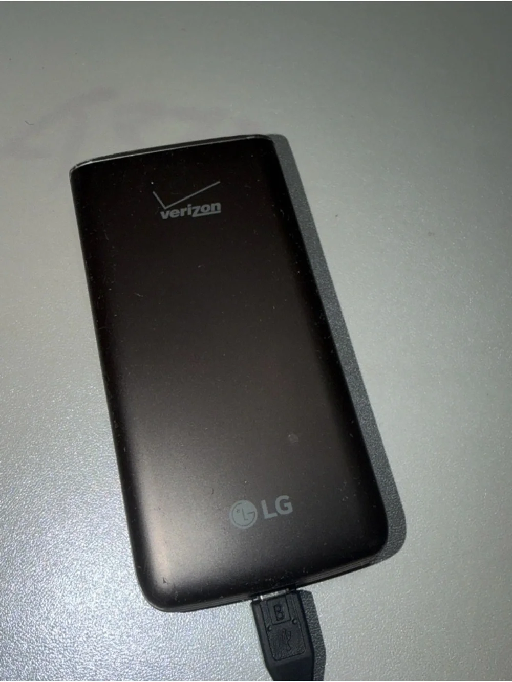 LG Exalt 2 II VN370 - Gray ( Verizon ) Rare Cellular Flip Phone Powers On